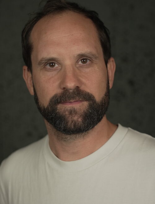 Léonard B.